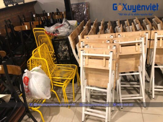 Bàn gỗ nguyên tấm